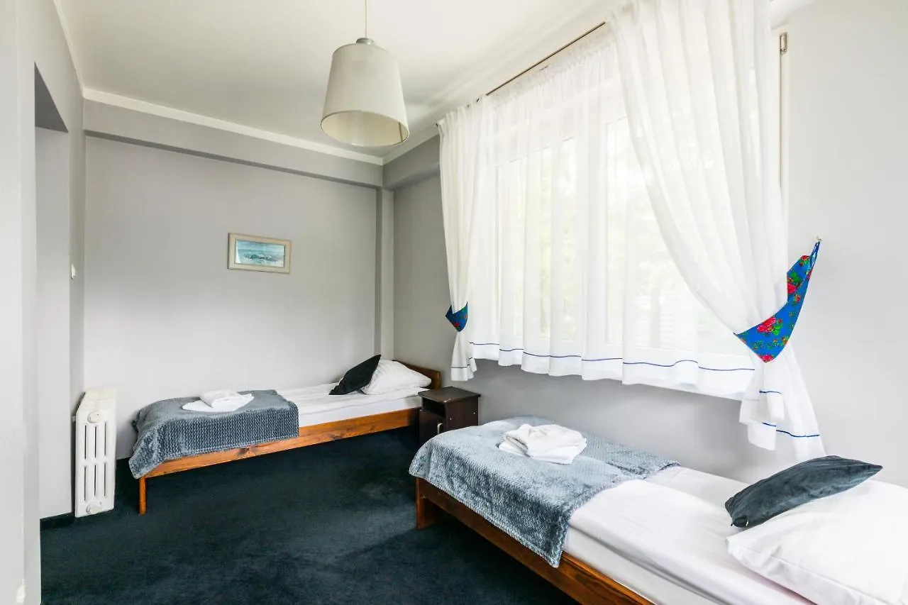 Willa Bialy Domek - 600M Krupowki Zakopane Bed & Breakfast