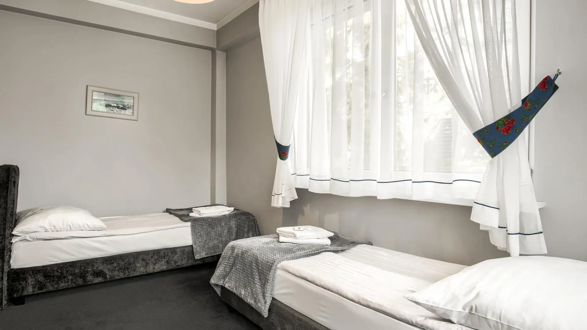 Bed & Breakfast Willa Bialy Domek - 600M Krupowki Zakopane
