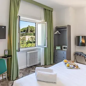 bloom-hotel-rome.it-romehotels.com/